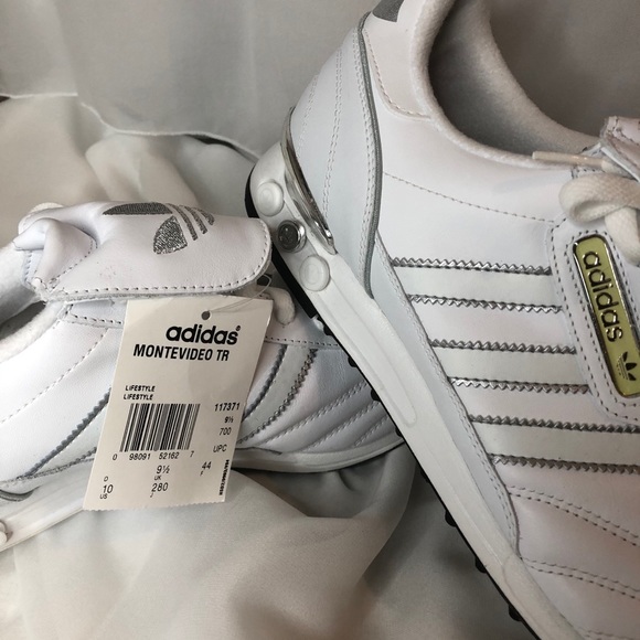 Vintage Adidas Shoes - Picture 4 of 7